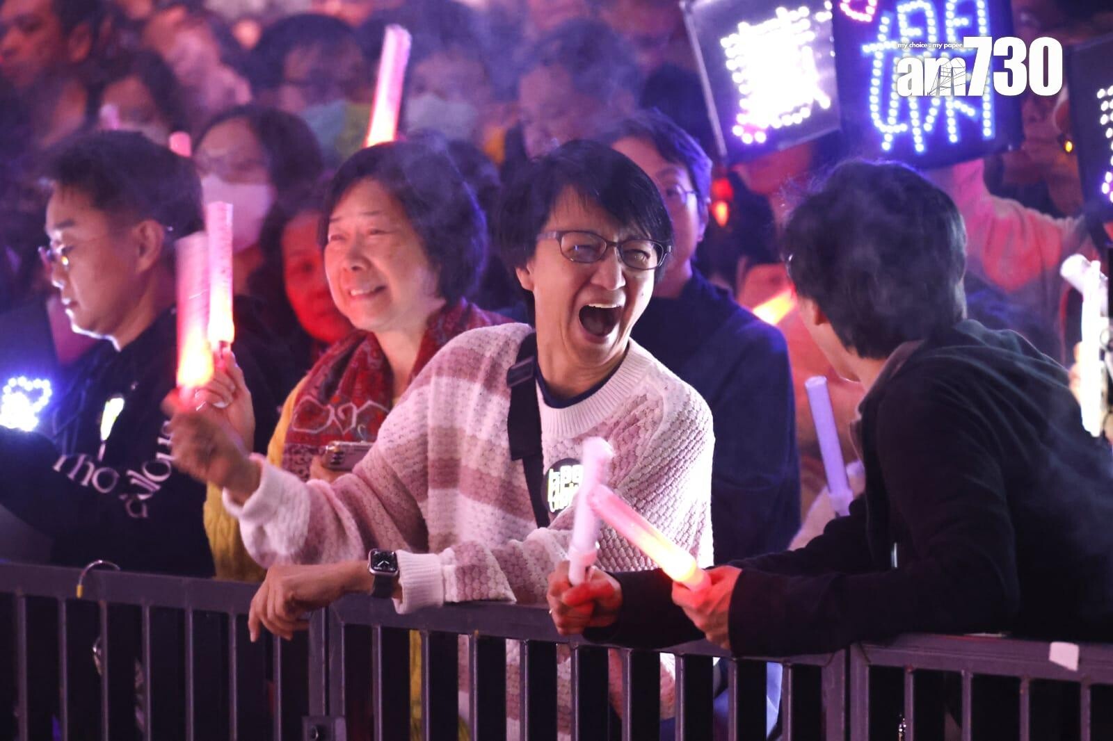 陳慧嫻指妹妹也有到場。